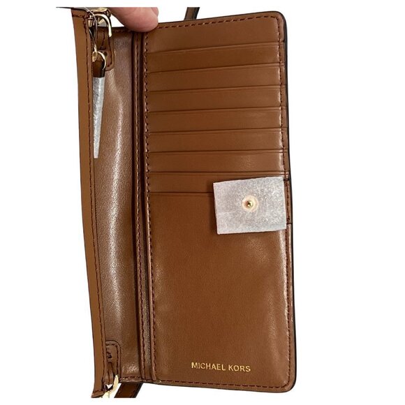 Michael Kors Jet Set Charm Small Phone Crossbody - Picture 6 of 11